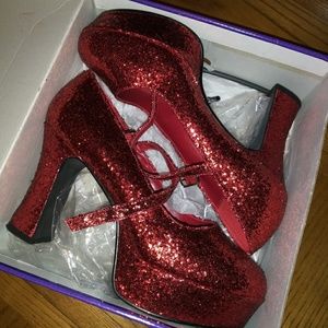 Women's Red Glitter Platforms